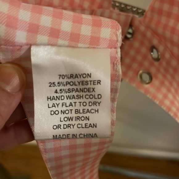 NWOT Pink buckled bralette Size small - Picture 13 of 16